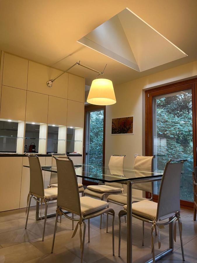Verde Rame In Citta' Alta Con Garage Charme E Relax Lägenhet Bergamo Exteriör bild